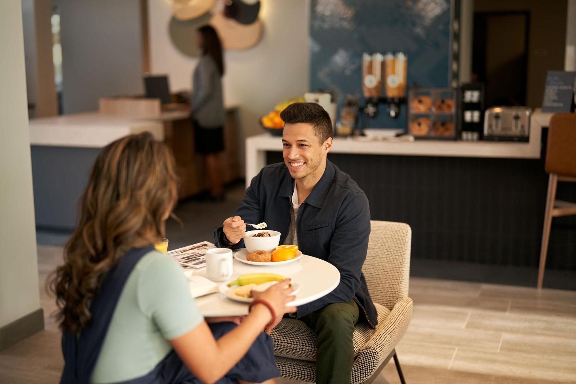 Atwell Suites - Denver Airport Tower Road By Ihg Dış mekan fotoğraf